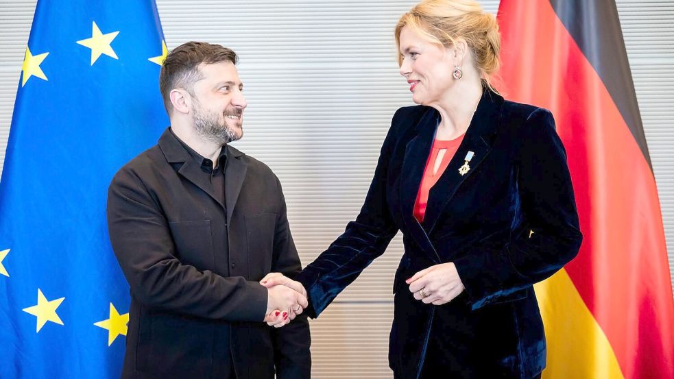 Im Dezember empfing Klöckner den ukrainischen Präsidenten im Bundestag. (Archivbild) Foto: Christoph Soeder/dpa