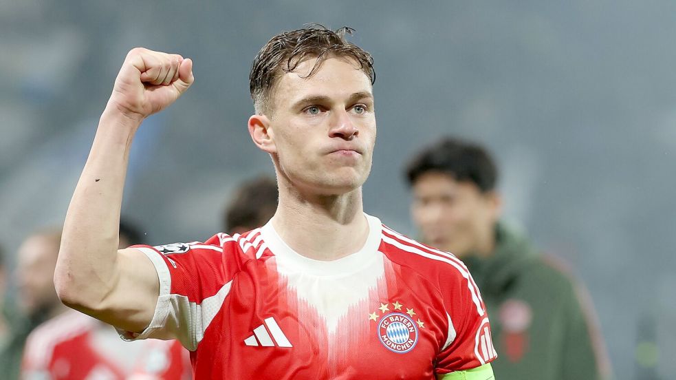 Kimmich feiert den Sieg - und fehlt im Rückspiel gesperrt. Foto: Jan Woitas