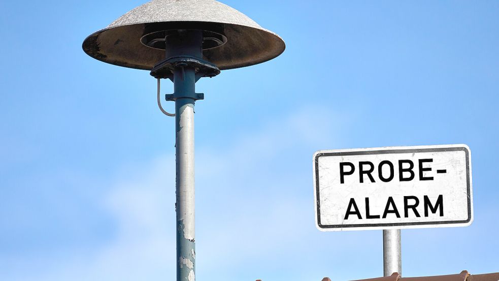 6500 Sirenen in Nordrhein-Westfalen schlagen am Donnerstag, 12. März, Alarm. Foto: IMAGO / Bihlmayerfotografie