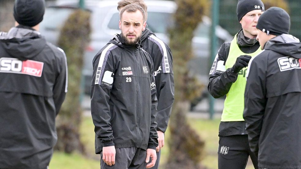 Schwierige Phase: David Kopacz kommt in der Rückserie bislang kaum zum Zug beim VfL Osnabrück. Foto: Helmut Kemme