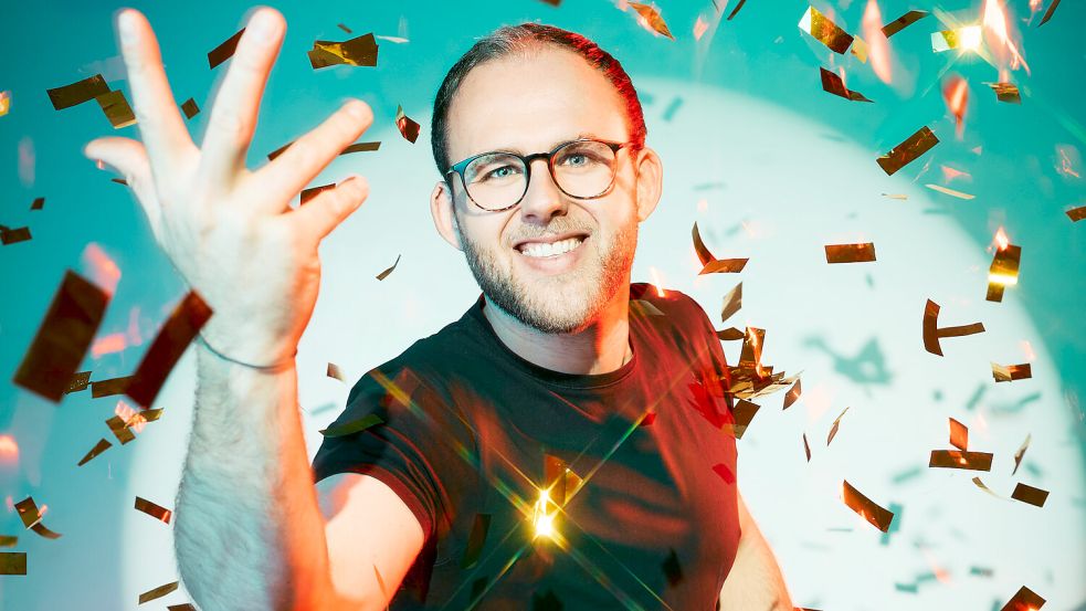 Mit seinem Programm Svenomenal! tritt Sven Bensmann an diesem Freitag im Forum Alte Werft in Papenburg auf. Foto Marvin Ruppert