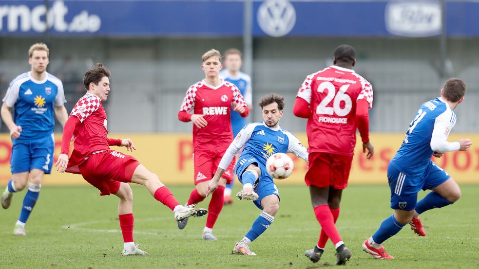 Kickers Emden trifft an diesem Samstag auf Norderstedt. Foto: Jens Doden/Emden