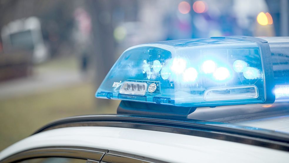 Die A8 Richtung Salzburg sperrten die Einsatzkräfte zwischenzeitlich komplett. (Symbolbild) Foto: Daniel Vogl