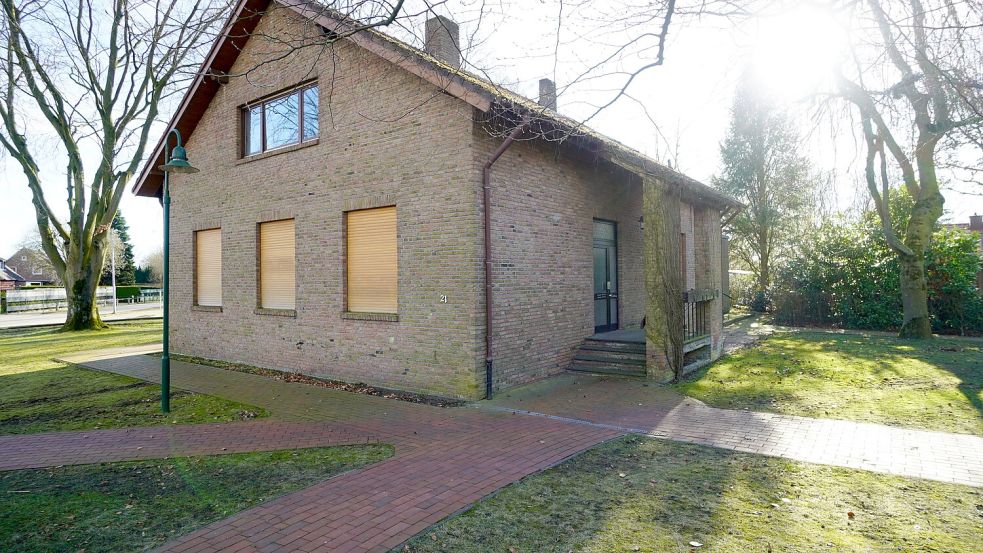 Das Pfarrhaus in Bockhorst steht seit gut zwei Jahren leer. Foto: Mirco Moormann