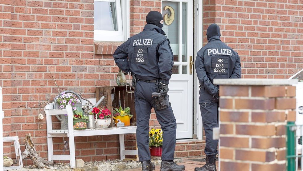 Im Mai 2025 war die Bundesanwaltschaft schon einmal mit Festnahmen und Durchsuchungen gegen die Gruppe vorgegangen. (Archivbild) Foto: Frank Hammerschmidt/dpa