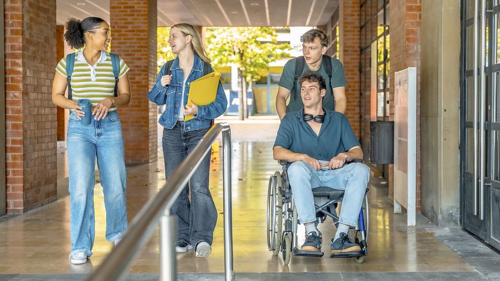 Der Nachteilsausgleich soll Menschen mit Schwerbehinderungen unter die Arme greifen. Foto: www.imago-images.de