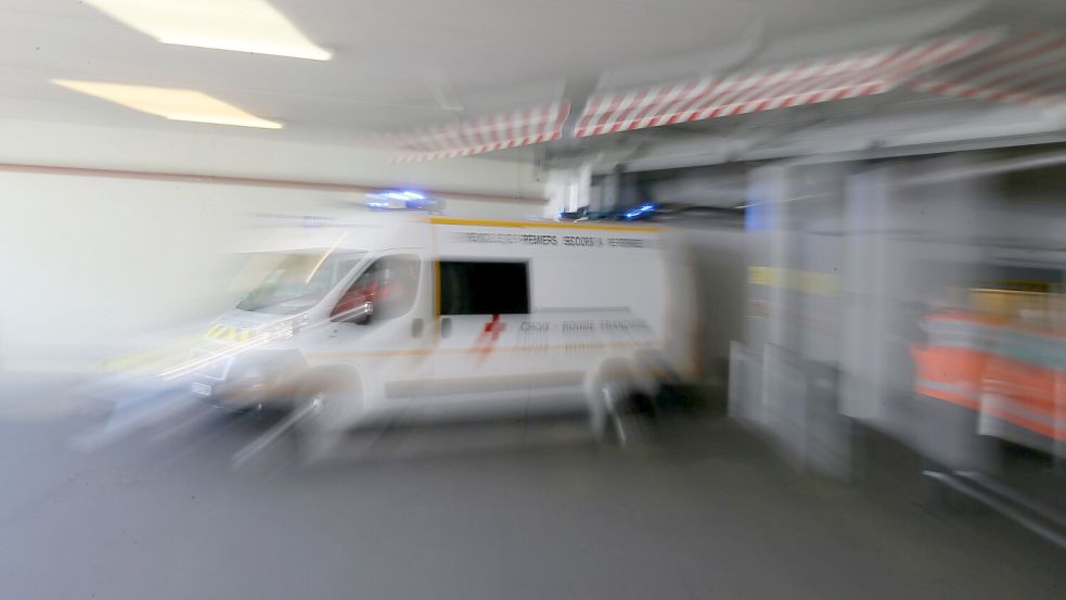 Auch in Frankreich ist ein Mensch im Zusammenhang mit dem Meningitis-Ausbruch in Kent ins Krankenhaus gekommen. (Symbolbild) Foto: David Vincent/AP/dpa