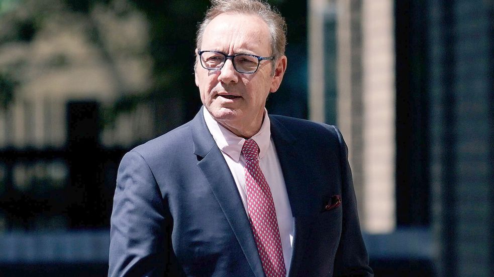 Kevin Spacey wurde erneut mit Vorwürfen konfrontiert. (Archivbild) Foto: Alberto Pezzali/AP/dpa