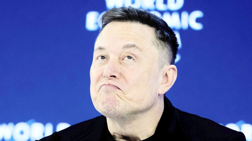 Elon Musk nimmt an der Jahrestagung des Weltwirtschaftsforums in Davos teil. (zu dpa: „Musks X hat noch eine Woche - Brüssel gegen Online-Riesen“) Foto: Markus Schreiber