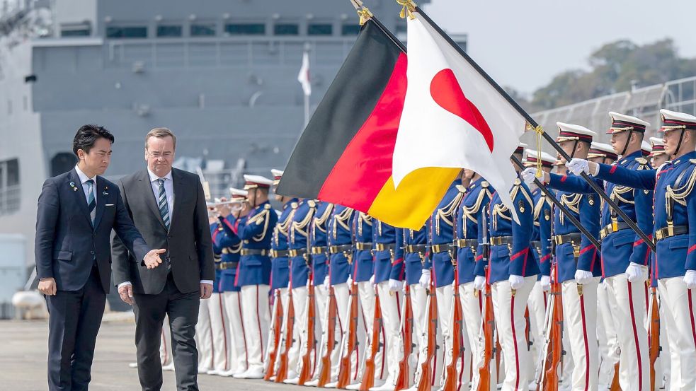 Verteidigungsminister Boris Pistorius (SPD) in Japan Foto: Peter Kneffel/dpa