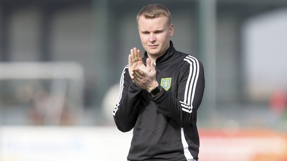 Pewsums Trainer Jonas Petersen durfte zufrieden sein. Foto: Doden/Emden