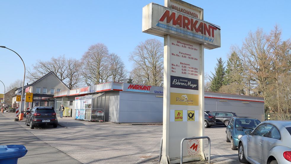 Das jetzige Gebäude des Markant-Marktes wird abgerissen und durch einen Neubau ersetzt. Der Markt wird künftig unter der Vertriebsschiene Combi betrieben. Foto: Hans Passmann