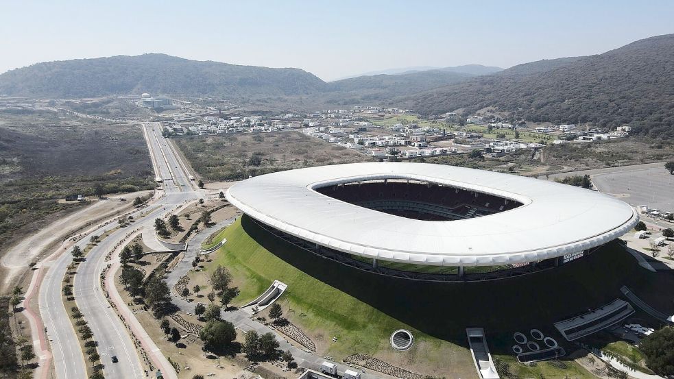Im Akron-Stadion wird auch bei der WM gespielt. (Archivbild) Foto: Marco Ugarte/AP/dpa