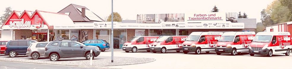 1600 Quadratmeter Fläche im Markt, eigene Parkplätze und eine große Betriebshalle (rechts am Bildrand): Der Firmenkomplex ist im laufe der Jahre mehrmals vergrößert worden. Foto: privat