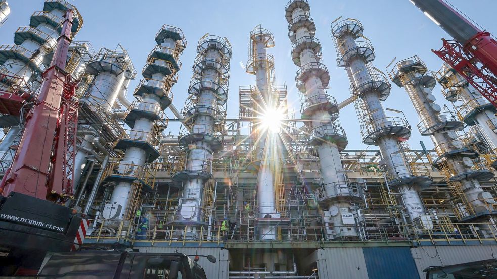 Die Chemieindustrie leidet in der Wirtschaftskrise unter Auftragsmangel (Archivbild) Foto: Jan Woitas