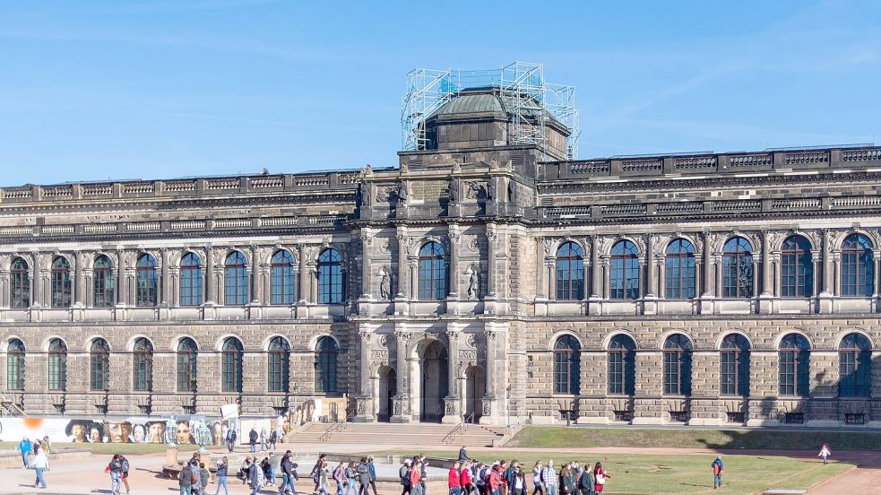 Das nach Dresden zurückgekehrte Werk von Lucas Cranach dem Älteren soll später in der Gemäldegalerie Alte Meister ausgestellt werden (Archivbild). Foto: Monika Skolimowska