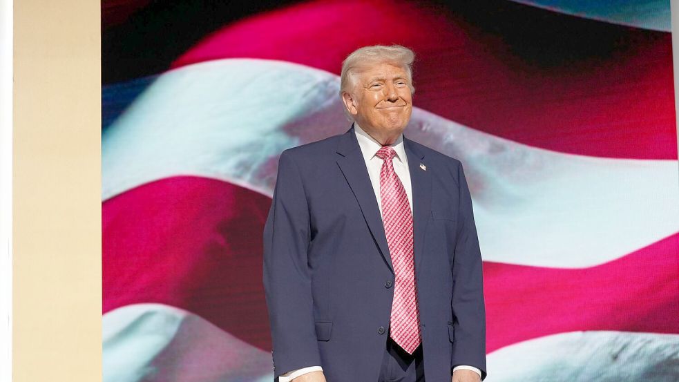 Trump droht Kuba. Foto: Mark Schiefelbein