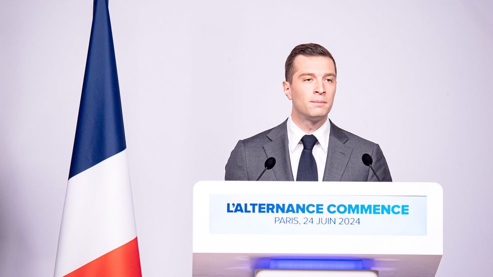 Jordan Bardella, Chef des Rassemblement National, möchte gerne Präsident von Frankreich werden. Dafür verfolgt die rechtsradikale Partei verschiedene STrategien. Foto: Imago/Panoramic
