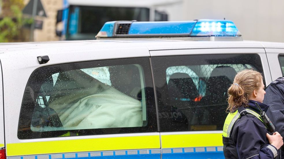 Der 40 Jahre alte Verdächtige wurde von der Polizei kurz nach der Tat festgenommen. Foto: Alex Talash/dpa