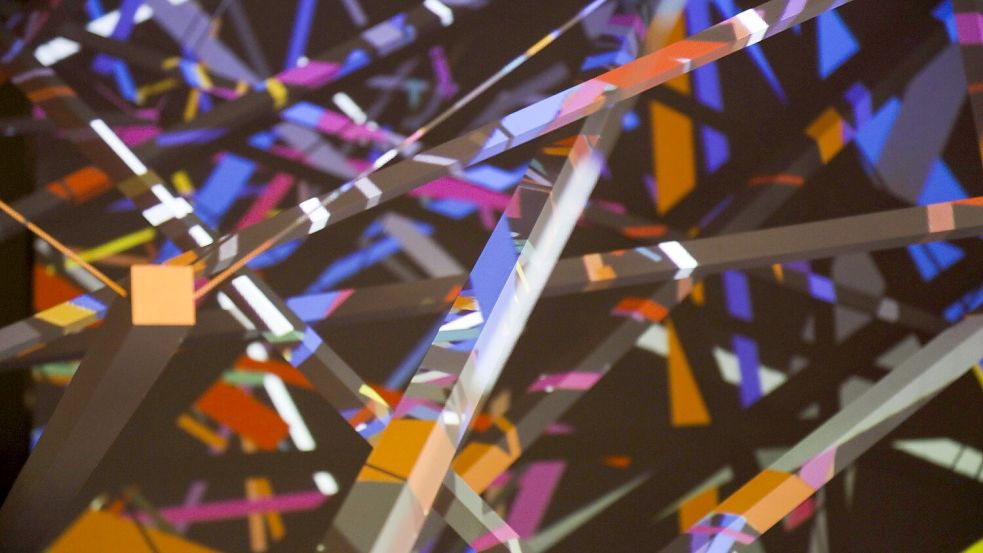 „O.T. 875“ von Stefan Reiss: Diese Installation war 2025 in der EMAF-Ausstellung in der Kunsthalle Osnabrück zu sehen. Foto: Michael Gründel