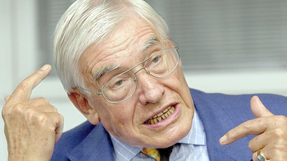 Der ehemalige Bundespostminister Christian Schwarz-Schilling ist im Alter von 95 Jahren verstorben. Foto: dpa/Oliver Stratmann