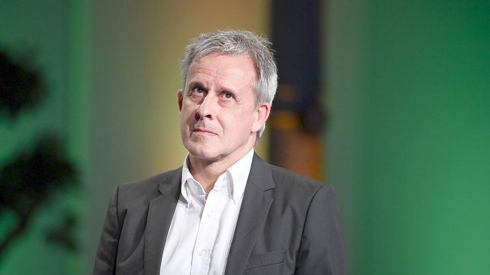 Pierre Littbarski gewann mit der DFB-Auswahl 1990 in Italien die Fußball-Weltmeisterschaft. (Archivbild) Foto: Jens Kalaene