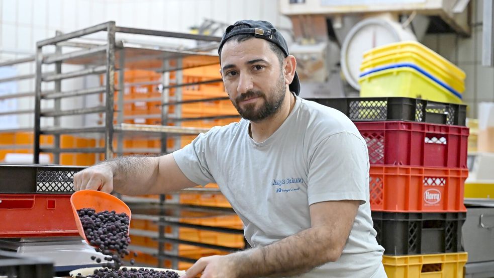 In den Bereichen Medizin, Pflege und Gastronomie sind Menschen aus Syrien, die einst als Flüchtlinge kamen, als Arbeitskräfte geschätzt. (Symbolbild) Foto: Michael Brandt