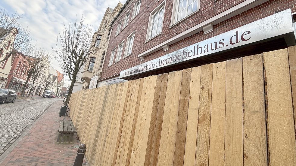 Das Ex-Möbelhaus liegt an der Brunnenstraße. Foto: Vera Vogt