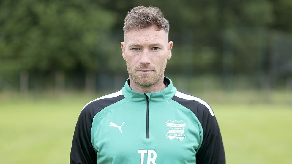 Patrick Bygus lobte sein Larrelter Team für ein gutes Spiel. Foto: Jens Doden/ Emden