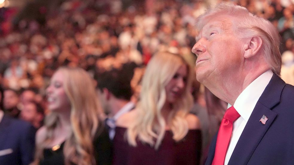 US-Präsident Donald Trump besucht die UFC-Veranstaltung in Miami. Foto: Julia Demaree Nikhinson
