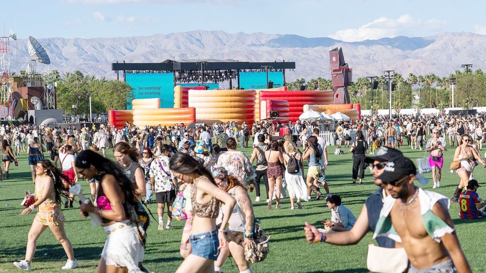 In der kalifornischen Wüste ist wieder Coachella angesagt - an zwei Wochenenden im April treten zahlreiche Stars und Bands auf mehreren Bühnen auf. Foto: Amy Harris