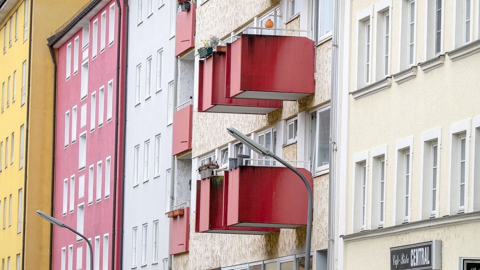 Das ifo-Institut für Wirtschaftsforschung sieht in München ein leichtes Wachstum im Segment Wohnen auf Zeit zwischen 2012 und 2025. (Illustration) Foto: Peter Kneffel/dpa