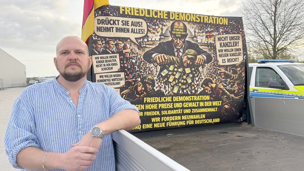 Der Emder Sebastian Bormann will an diesem Freitag mit einem Demo-Konvoi nach Berlin fahren. Foto: Hock