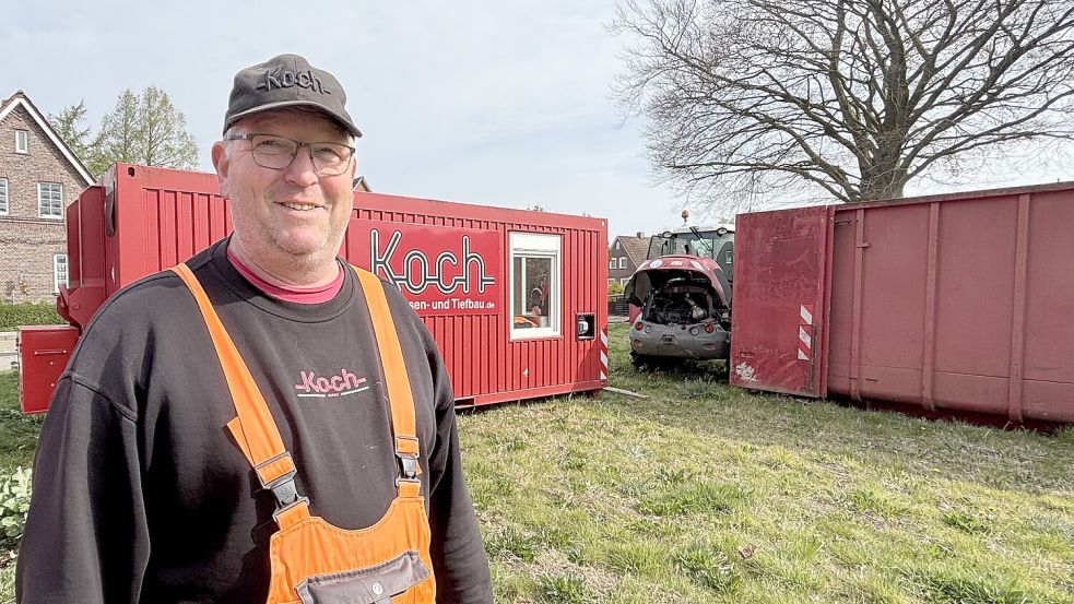 Markus Doden ist Polier bei der Firma Georg Koch und mit den Arbeiten am Neuen Weg vertraut. Foto: Dirk Hellmers