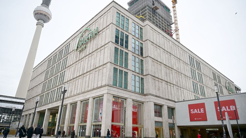Die Nutzungsvereinbarung für die Filiale am Alexanderplatz war erst kürzlich verlängert worden. Foto: Sebastian Gollnow/dpa