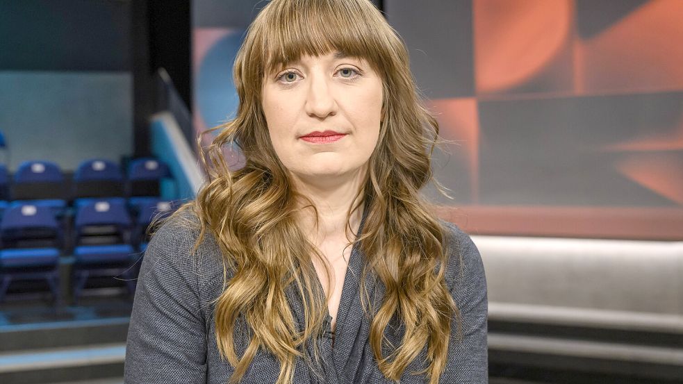 Heidi Reichinnek, Fraktionsvorsitzende der Linken, kritisiert, dass „die Menschen in der Mitte zerrieben werden“. Foto: IMAGO/HMB-Media/Uwe Koch