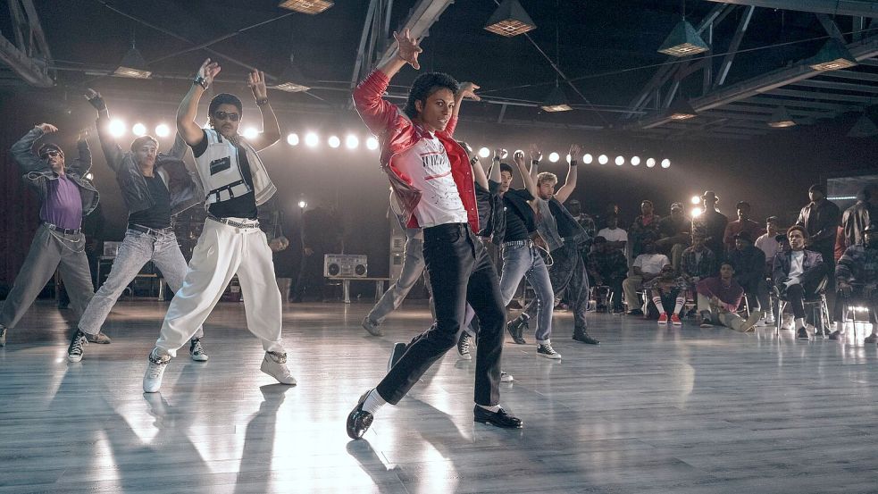 Jaafar Jackson spielt in seiner ersten Filmrolle den „King of Pop“ - seinen Onkel Michael Jackson. Foto: Glen Wilson/UPI - Lionsgate/dpa