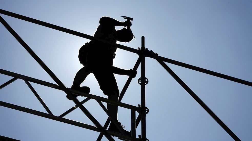 Mit dem Iran-Krieg wird Bauen erneut teurer. (Symbolbild) Foto: David-Wolfgang Ebener