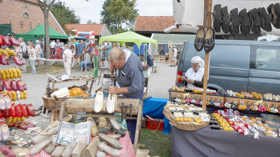 Zahlreiche Aussteller präsentieren in Grotegaste ihre Handwerkskunst. Foto: Gemeinde Westoverledingen