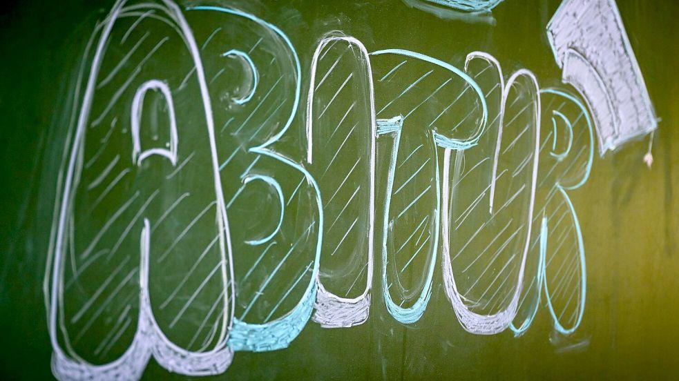 Jungs machen seltener Abitur. (Symbolbild) Foto: Sina Schuldt