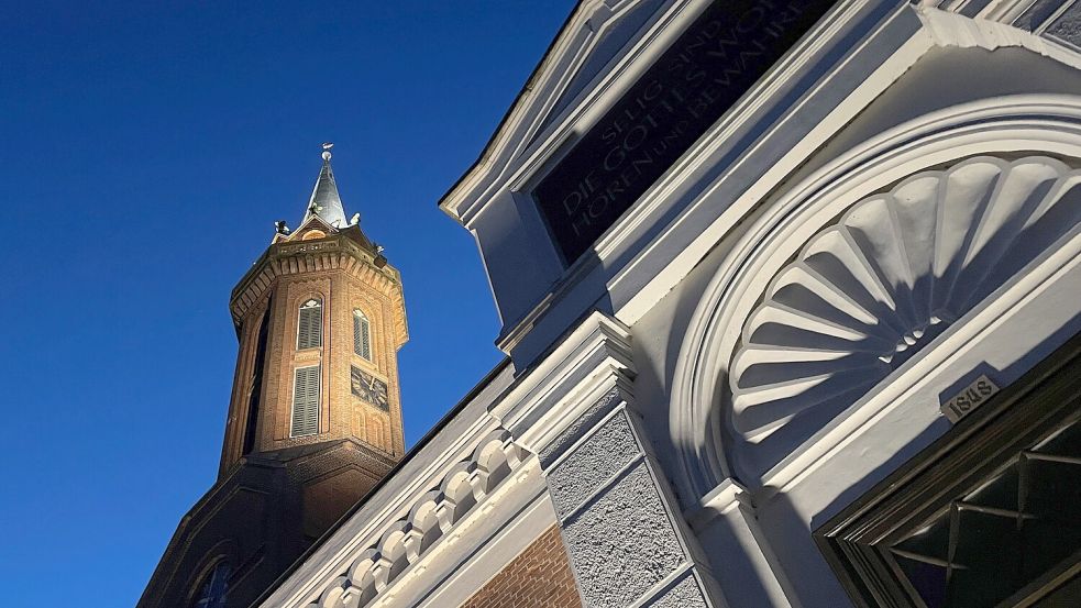 Der Kirchenkreis Rhauderfehn berichtet von überraschend hoher Nachfrage nach Einsamkeits- und Pflegeberatung im Kreis Leer. Foto: Hellmers/Archiv