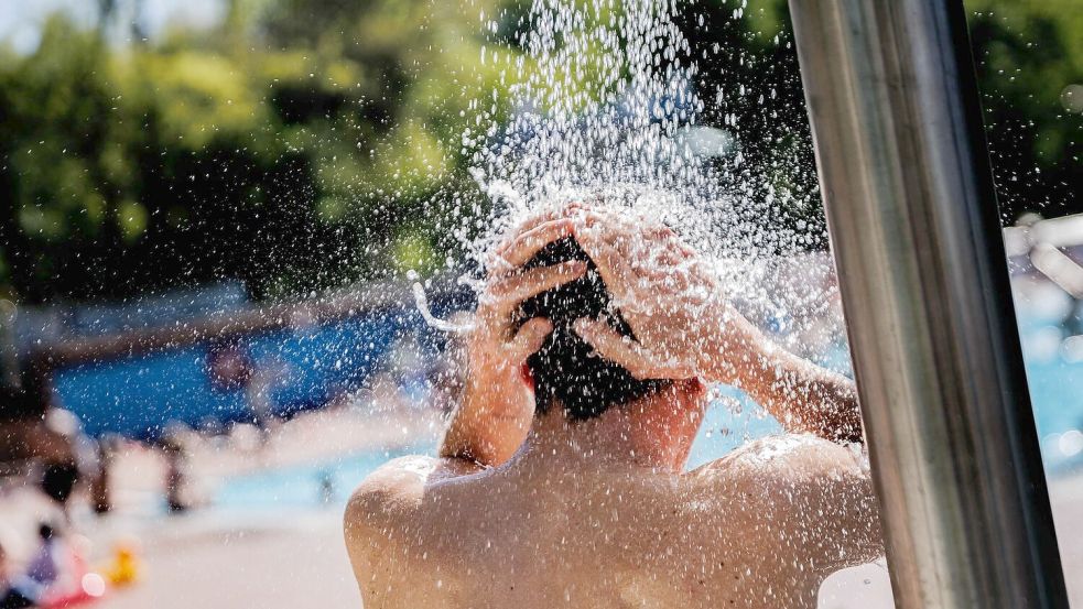 Teilweise sollen die Temperaturen am Sonntag noch einmal auf 31 klettern. (Symbolbild) Foto: Carsten Koall/dpa