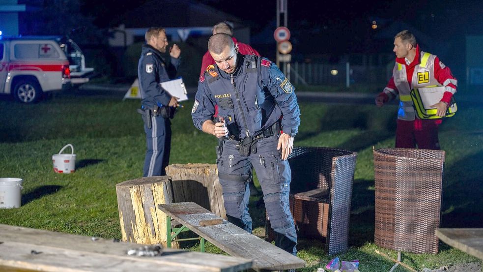 Ermittler müssen noch klären, wie die Kriegsmunition in die Feuerstellen gelangte. Foto: Fotokerschi / Tobias Schartner