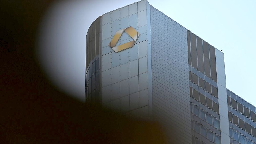Wird die Commerzbank von der Unicredit übernommen? Die Italiener machen Druck. (Archivbild) Foto: Michael Brandt