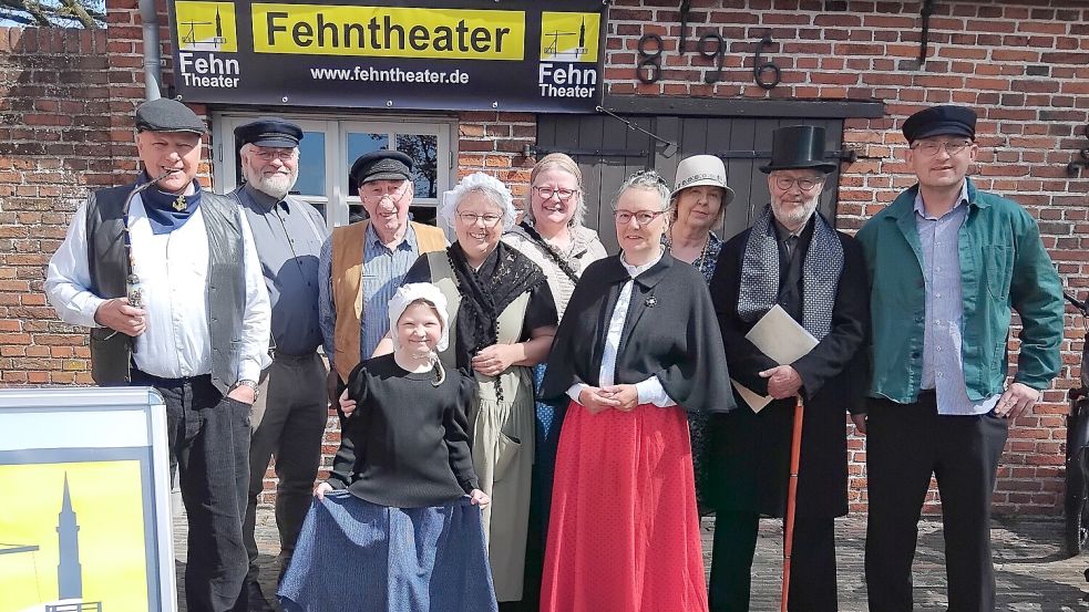 Die Mitwirkenden (von links): Harm Evers, Hinrich Heselmeyer, Hartmut Hauer, Hanna Schendel, Elvira Duken, Heike Heselmeyer, Monika Hauer, Ursula Hackmann, Gerd de Vries und Sebastian Meyer. Fotos: Clarissa Scherzer