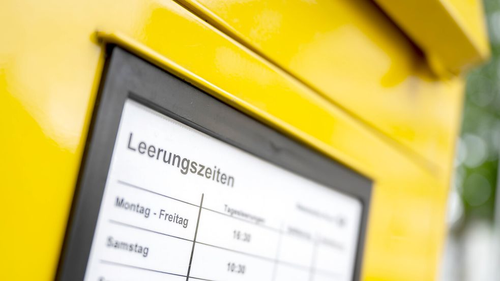 Rund 108.200 Briefkästen gibt es in Deutschland. Foto: Hendrik Schmidt/dpa