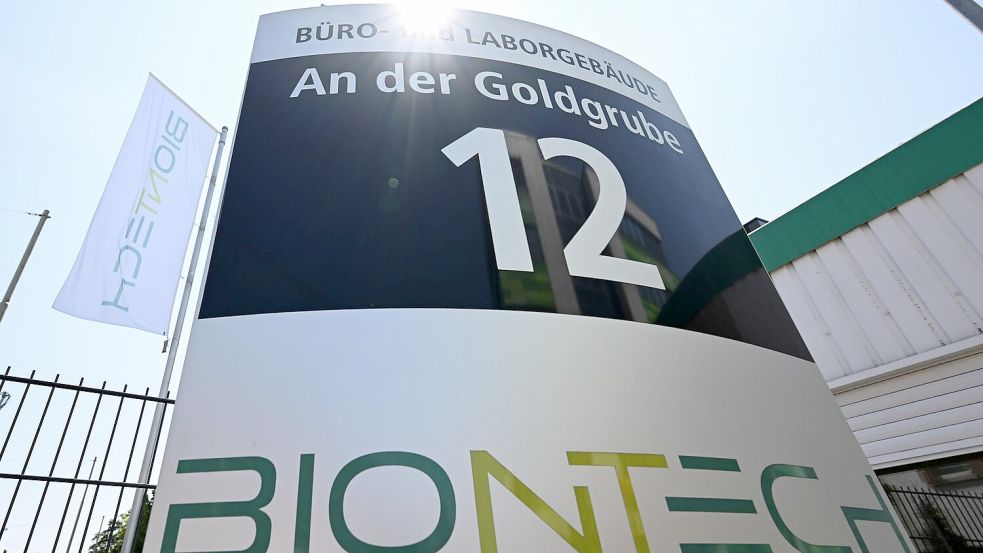 In der Corona-Pandemie wurde Biontech weltbekannt, weil es gemeinsam mit dem US-Partner Pfizer die erste Marktzulassung für einen Impfstoff gegen Covid-19 bekam. (Archivbild) Foto: Arne Dedert
