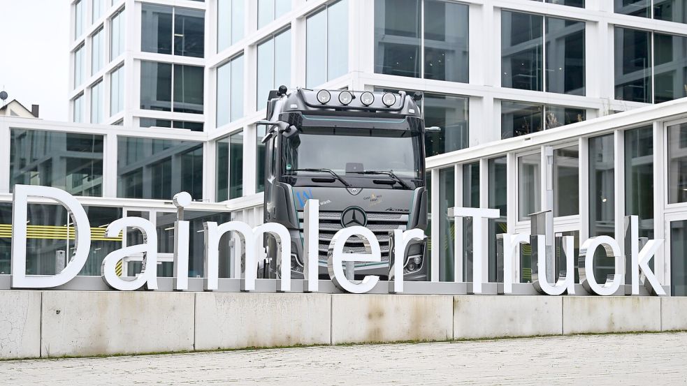 Daimler Truck: Gewinn im ersten Quartal eingebrochen. (Archivbild) Foto: Bernd Weißbrod
