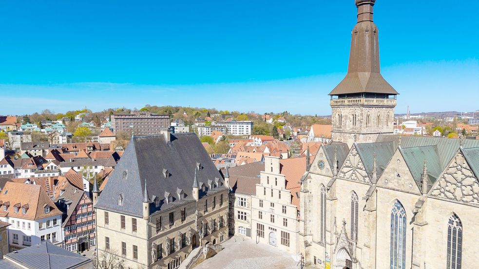Auch das Rathaus hat am Vatertag für Besucher geöffnet. Foto: Sebastian Dannenberg