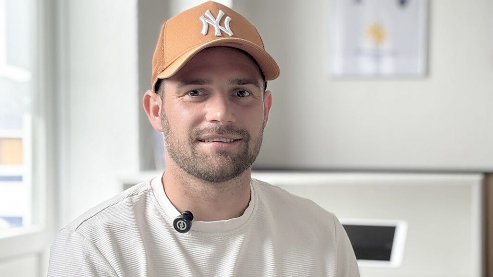 Tido Steffens hat mit Redakteur Niklas Homes die neue Podcast-Folge aufgenommen. Foto: Niklas Homes